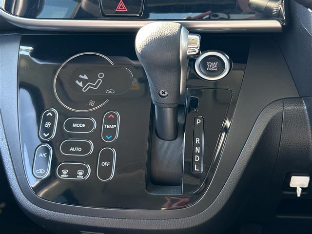 デイズルークス ハイウェイスター　Ｘ　純正ナビ　インテリジェントアラウンドビューモニター　両側パワースライドドア　前後ドライブレコーダー　ＥＴＣ　社外フロアマット　純正１４インチアルミホイール　フロント＆バックソナー　取扱説明書　保証書（17枚目）