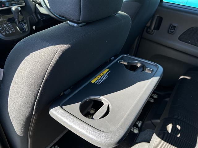 デイズルークス ハイウェイスター　Ｘ　純正ナビ　インテリジェントアラウンドビューモニター　両側パワースライドドア　前後ドライブレコーダー　ＥＴＣ　社外フロアマット　純正１４インチアルミホイール　フロント＆バックソナー　取扱説明書　保証書（20枚目）