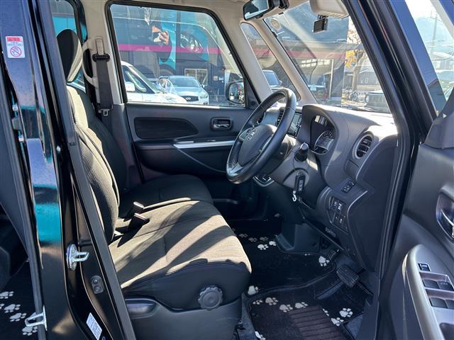 デイズルークス ハイウェイスター　Ｘ　純正ナビ　インテリジェントアラウンドビューモニター　両側パワースライドドア　前後ドライブレコーダー　ＥＴＣ　社外フロアマット　純正１４インチアルミホイール　フロント＆バックソナー　取扱説明書　保証書（21枚目）