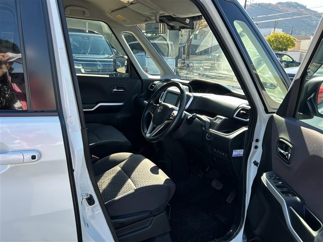 ソリオ ハイブリッドＭＸ　社外ナビ　両側パワースライドドア　クルーズコントロール　運転席シートヒーター　スペアキー１本　ＥＴＣ　バックカメラ　純正フロアマット　ＬＥＤヘッドライト　オートライト　衝突被害軽減システム（23枚目）