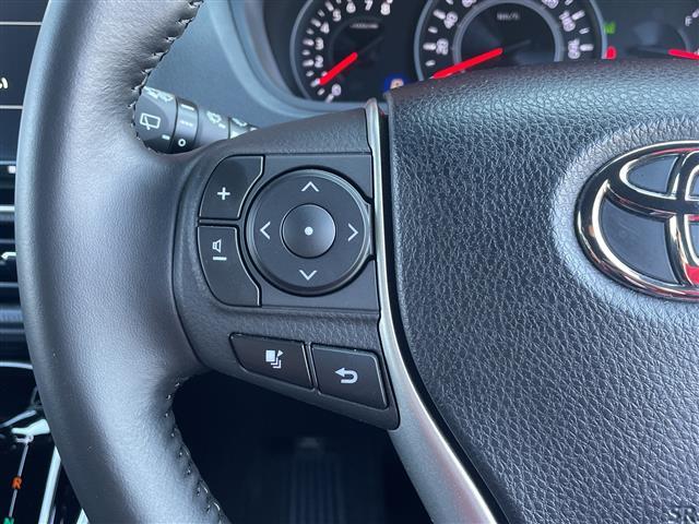 ヴォクシー ＺＳ　煌　純正９インチナビ　両側パワスラ　フリップダウンモニター　電動バックドア　トヨタセーフティセンス　クルーズコントロール　バックカメラ　コーナーセンサー　前側ドラレコ　ＥＴＣ２．０　レーンキープアシスト（14枚目）