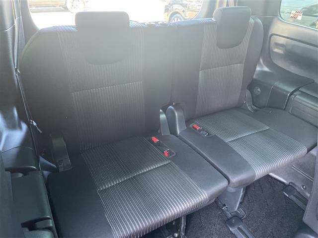 ヴォクシー ＺＳ　煌　純正９インチナビ　両側パワスラ　フリップダウンモニター　電動バックドア　トヨタセーフティセンス　クルーズコントロール　バックカメラ　コーナーセンサー　前側ドラレコ　ＥＴＣ２．０　レーンキープアシスト（25枚目）