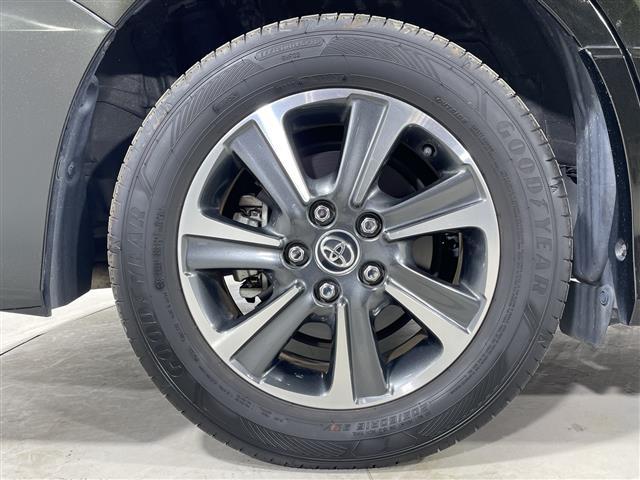 ヴォクシー ＺＳ　煌　純正９インチナビ　両側パワスラ　フリップダウンモニター　電動バックドア　トヨタセーフティセンス　クルーズコントロール　バックカメラ　コーナーセンサー　前側ドラレコ　ＥＴＣ２．０　レーンキープアシスト（40枚目）