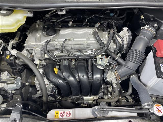 ヴォクシー ＺＳ　煌　純正９インチナビ　両側パワスラ　フリップダウンモニター　電動バックドア　トヨタセーフティセンス　クルーズコントロール　バックカメラ　コーナーセンサー　前側ドラレコ　ＥＴＣ２．０　レーンキープアシスト（42枚目）