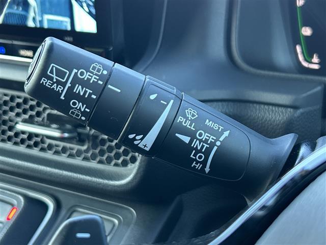 ステップワゴン e:HEVスパーダ プレミアムライン 純正11.4インチナビ 後席モニター ホンダセンシング 全周囲カメラ 電動リアゲート 両側パワースライドドア BSM オットマン ワンオーナー クルーズコントロール コーナーセンサー 純正AW(11枚目)