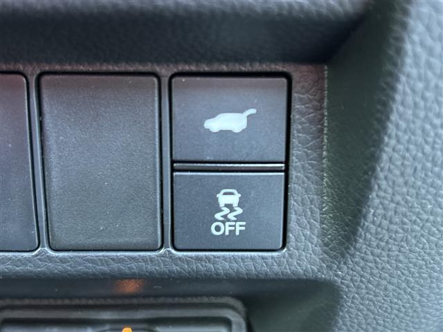 ステップワゴン e:HEVスパーダ プレミアムライン 純正11.4インチナビ 後席モニター ホンダセンシング 全周囲カメラ 電動リアゲート 両側パワースライドドア BSM オットマン ワンオーナー クルーズコントロール コーナーセンサー 純正AW(17枚目)