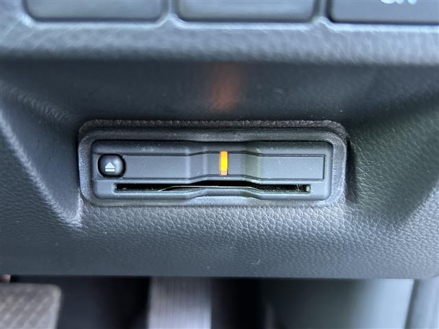 ステップワゴン e:HEVスパーダ プレミアムライン 純正11.4インチナビ 後席モニター ホンダセンシング 全周囲カメラ 電動リアゲート 両側パワースライドドア BSM オットマン ワンオーナー クルーズコントロール コーナーセンサー 純正AW(22枚目)