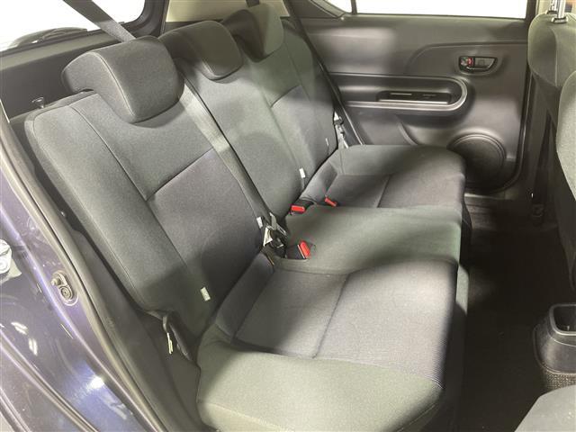 アクア S 純正SDナビ バックカメラ スマートキー ビルトインETC スマートキー プッシュスタート オートライト 純正フロアマット ドアバイザー フォグランプ 取扱説明書 フルセグ Bluetooth(23枚目)