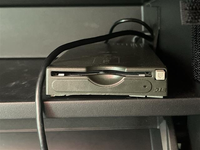 セレナ ハイウェイスターＧ　Ｓ－ハイブリッド　純正ナビ　片側電動　クルコン　ドラレコ前後　スマートキー　クルコン　１６インチＡＷ　オートライト　エマージェンシーブレーキ　横滑り防止装置　スペアキー　フルセグ　アイドリングストップ　プッシュスタート（6枚目）