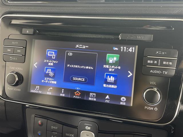リーフ Ｇ　純正ナビ　デジタルインナーミラー　クルーズコントロール　ブラインドスポットモニター　前側ドライブレコーダー　シートヒーター　バックカメラ　ＥＴＣ　純正フロアマット　ＬＥＤヘッドライト　純正１７ＡＷ（14枚目）