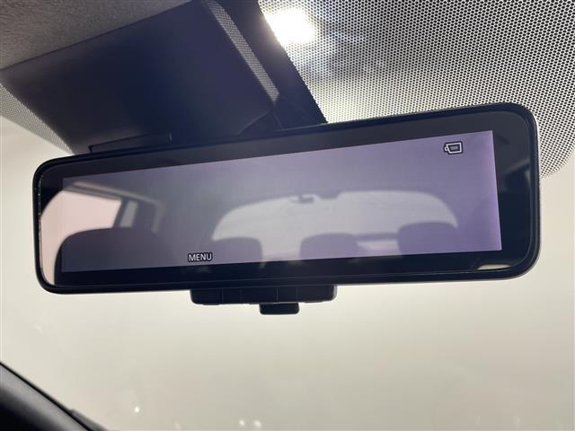 リーフ Ｇ　純正ナビ　デジタルインナーミラー　クルーズコントロール　ブラインドスポットモニター　前側ドライブレコーダー　シートヒーター　バックカメラ　ＥＴＣ　純正フロアマット　ＬＥＤヘッドライト　純正１７ＡＷ（22枚目）