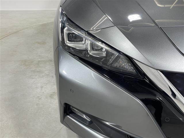 リーフ Ｇ　純正ナビ　デジタルインナーミラー　クルーズコントロール　ブラインドスポットモニター　前側ドライブレコーダー　シートヒーター　バックカメラ　ＥＴＣ　純正フロアマット　ＬＥＤヘッドライト　純正１７ＡＷ（37枚目）