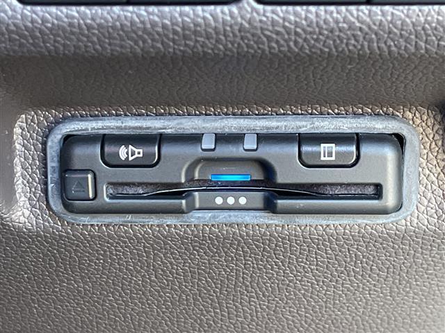 フリード G 純正ナビ 両側パワースライドドア ホンダセンシング クルーズコントロール 前側ドライブレコーダー バックカメラ シートヒーター ETC スマートキー LEDヘッドライト オートライト 衝突軽減システム(5枚目)