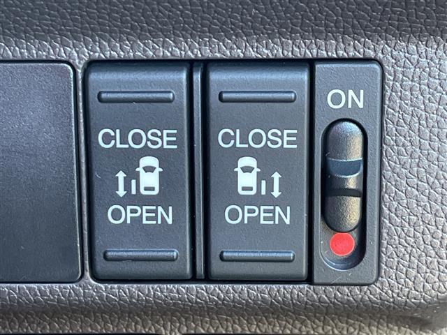 フリード G 純正ナビ 両側パワースライドドア ホンダセンシング クルーズコントロール 前側ドライブレコーダー バックカメラ シートヒーター ETC スマートキー LEDヘッドライト オートライト 衝突軽減システム(6枚目)