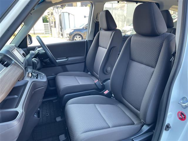 フリード G 純正ナビ 両側パワースライドドア ホンダセンシング クルーズコントロール 前側ドライブレコーダー バックカメラ シートヒーター ETC スマートキー LEDヘッドライト オートライト 衝突軽減システム(29枚目)