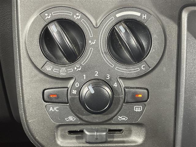 アルト Ｓ　デュアルセンサーブレーキサポート　社外７インチＳＤナビ　シートヒーター　バックカメラ　ＥＴＣ　ＢＳＭ　アイドリングストップ　オートライト　電動格納ミラー　フロアマット　スペアキー　取扱説明書　保証書（14枚目）