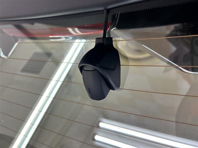 安心の全車保証付き！（※部分保証、国産車は納車後３ヶ月、輸入車は納車後１ヶ月の保証期間となります）。その他長期保証（有償）もご用意しております！※長期保証を付帯できる車両には条件がございます。