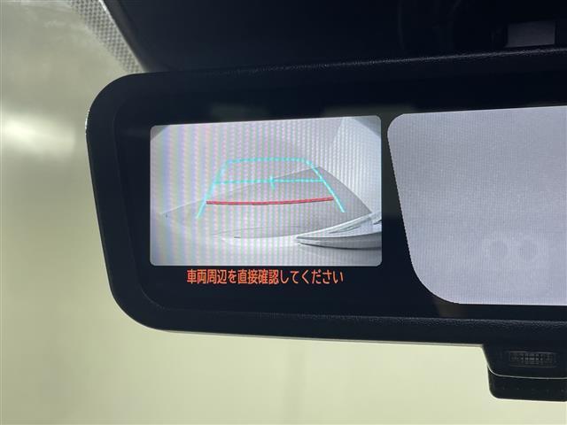 ハイエースバン 　ＡＬＰＩＮＥ１１インチナビ　ＴＲＤバンパーフォグ　ＴＲＤマットガード　ワンオーナー　ドラレコ前後　デジタルインナーミラー　バックカメラ　ハーフレザーシート　スペアキー　フロアマット　社外ＡＷ　禁煙車（4枚目）