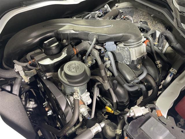 ハイエースバン 　ＡＬＰＩＮＥ１１インチナビ　ＴＲＤバンパーフォグ　ＴＲＤマットガード　ワンオーナー　ドラレコ前後　デジタルインナーミラー　バックカメラ　ハーフレザーシート　スペアキー　フロアマット　社外ＡＷ　禁煙車（42枚目）