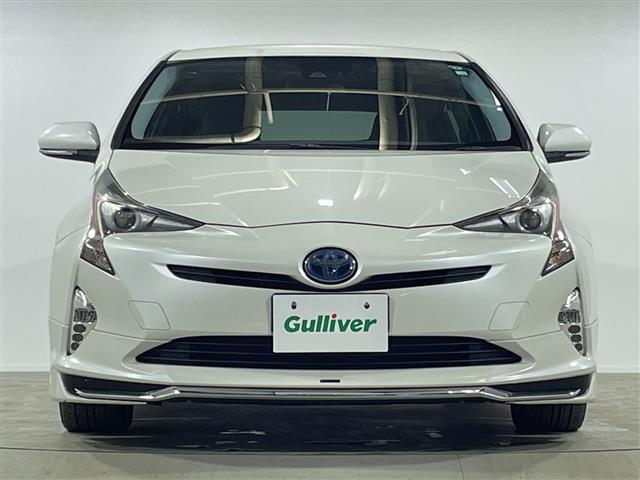 プリウス Ｓツーリングセレクション　純正７型ナビ　Ｂカメラ　モデリスタエアロ　合皮シート　シートヒーター　トヨタセーフティセンスＰ　ＥＴＣ　ＬＥＤ　フォグランプ　スマートキー　純１７ＡＷ　追従クルコン　ＬＤＡ　ＰＣＳ　マット　スペアキー（31枚目）