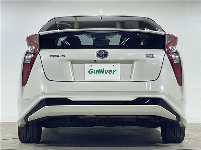 プリウス Ｓツーリングセレクション　純正７型ナビ　Ｂカメラ　モデリスタエアロ　合皮シート　シートヒーター　トヨタセーフティセンスＰ　ＥＴＣ　ＬＥＤ　フォグランプ　スマートキー　純１７ＡＷ　追従クルコン　ＬＤＡ　ＰＣＳ　マット　スペアキー（35枚目）