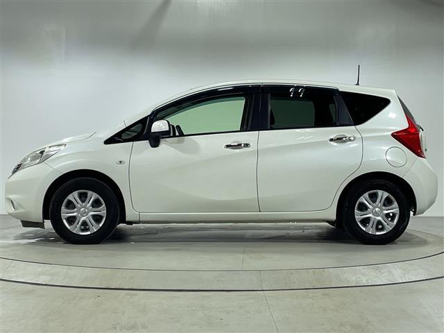 ノート メダリスト　純正７インチナビ　アラウンドビューモニター　ハーフレザーシート　フロアマット　フォグランプ　オートライト　電動格納ミラー　スマートキー　純正１４インチＡＷ　　プッシュスタート　Ｂｌｕｅｔｏｏｔｈ（32枚目）