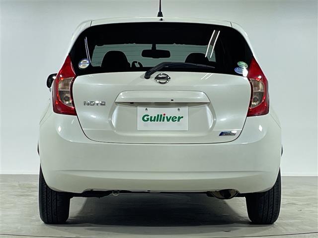 ノート メダリスト　純正７インチナビ　アラウンドビューモニター　ハーフレザーシート　フロアマット　フォグランプ　オートライト　電動格納ミラー　スマートキー　純正１４インチＡＷ　　プッシュスタート　Ｂｌｕｅｔｏｏｔｈ（34枚目）