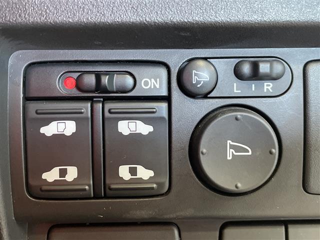 ガリバーグループでは主要メーカー、主要車種をお取り扱いしております。全国約４６０店舗の在庫の中からお客様にピッタリの一台をご提案します。