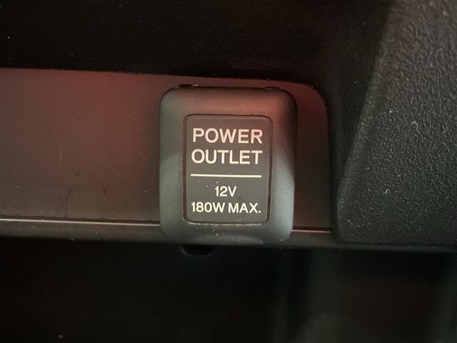 ガラスコーティング、ナビゲーション、ＥＴＣなど、その他のパーツの取り付けお見積もりのご相談も承っております！！クルマのこと何でもお任せください！