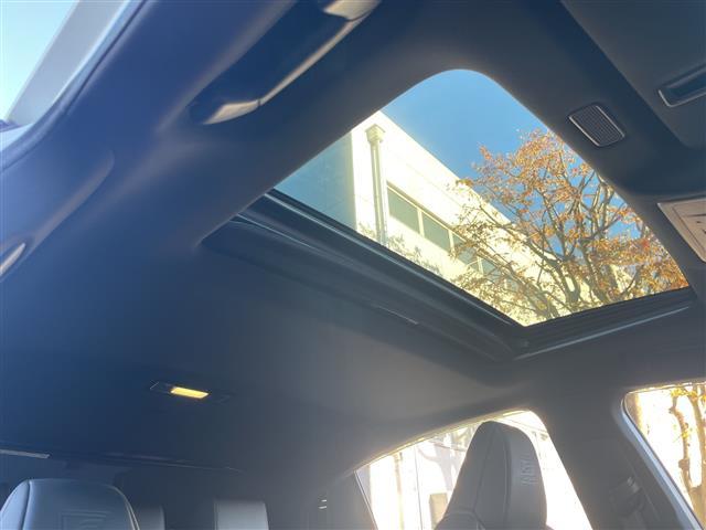 ＥＳ ＥＳ３００ｈ　Ｆスポーツ　純正１２．３インチナビ　セーフティシステムプラス　ＴＲＤエアロ　ＴＲＤマフラー　サンルーフ　デジタルインナーミラー　ドラレコ　ＢＳＭ　ＥＴＣ　ＬＥＤ　ヘッドアップディスプレイ　メモリー付きパワーシート（5枚目）