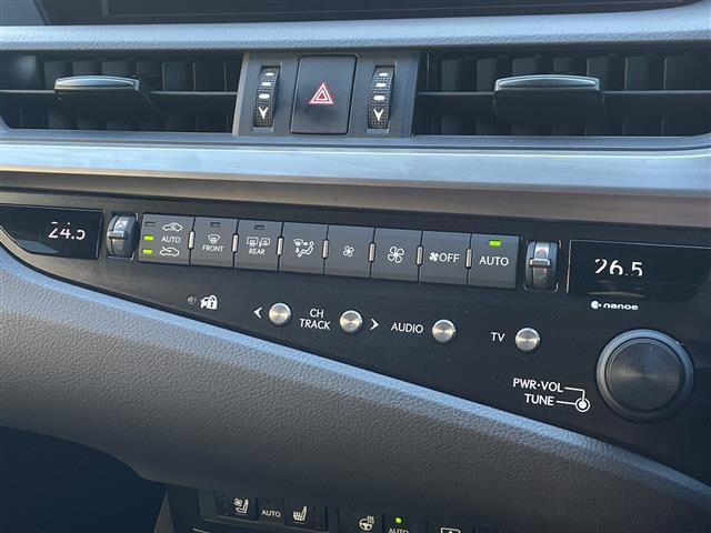 ＥＳ ＥＳ３００ｈ　Ｆスポーツ　純正１２．３インチナビ　セーフティシステムプラス　ＴＲＤエアロ　ＴＲＤマフラー　サンルーフ　デジタルインナーミラー　ドラレコ　ＢＳＭ　ＥＴＣ　ＬＥＤ　ヘッドアップディスプレイ　メモリー付きパワーシート（18枚目）