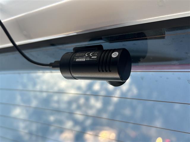 アクア GRスポーツ 純正10.5DA ナビ 全方位カメラ BSM LED ETC2.0 フルセグ 専用ハーフレザー 専用ステアリング ドラレコ セーフティセンス 追従クルコン 純正17AW フォグ スマートキー(7枚目)