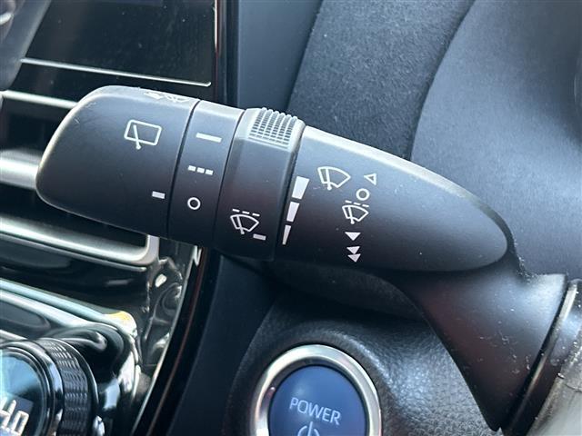 アクア GRスポーツ 純正10.5DA ナビ 全方位カメラ BSM LED ETC2.0 フルセグ 専用ハーフレザー 専用ステアリング ドラレコ セーフティセンス 追従クルコン 純正17AW フォグ スマートキー(20枚目)