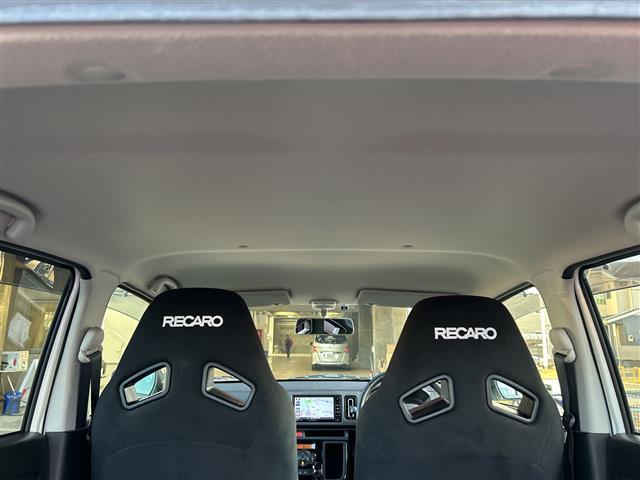 アルトワークス ベースグレード　純正７インチＳＤナビ　純正ＲＥＣＡＲＯシート　バックカメラ　ＥＴＣ　スマートキー　純正１５インチＡＷ　フォグランプ　オートライト　スペアキー　フロアマット　保証書　革巻きステアリング　ＨＩＤライト（26枚目）