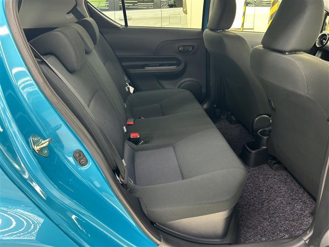 アクア Ｓ　純正ナビ　トヨタセーフティセンス　ＥＴＣ２．０　ＬＥＤライト　ドラレコ　バックカメラ　フロアマット　スペアキー　スマートキー　オートマチックハイビーム　ウィンカーミラー　フォグランプ　車線逸脱警報（25枚目）