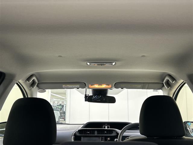 アクア Ｓ　純正ナビ　トヨタセーフティセンス　ＥＴＣ２．０　ＬＥＤライト　ドラレコ　バックカメラ　フロアマット　スペアキー　スマートキー　オートマチックハイビーム　ウィンカーミラー　フォグランプ　車線逸脱警報（28枚目）