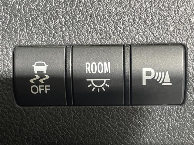 アルファード ２４０Ｓ　社外７型ナビ　両側電動　バックカメラ　ＥＴＣ　Ｂｌｕｅｔｏｏｔｈ　ＨＩＤ　フォグ　フルセグ　純正１８ＡＷ　スマートキー　センターコンソール　バックドアイージークローザー　フロアマット　スペアキー（6枚目）