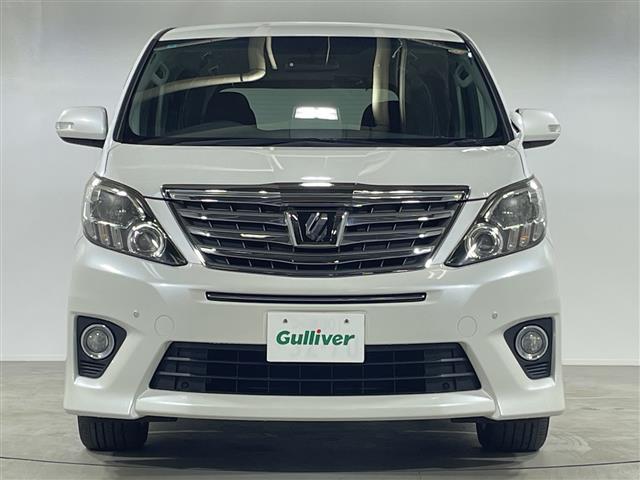 アルファード ２４０Ｓ　社外７型ナビ　両側電動　バックカメラ　ＥＴＣ　Ｂｌｕｅｔｏｏｔｈ　ＨＩＤ　フォグ　フルセグ　純正１８ＡＷ　スマートキー　センターコンソール　バックドアイージークローザー　フロアマット　スペアキー（30枚目）