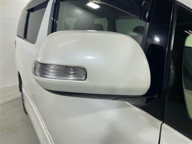 アルファード ２４０Ｓ　社外７型ナビ　両側電動　バックカメラ　ＥＴＣ　Ｂｌｕｅｔｏｏｔｈ　ＨＩＤ　フォグ　フルセグ　純正１８ＡＷ　スマートキー　センターコンソール　バックドアイージークローザー　フロアマット　スペアキー（41枚目）