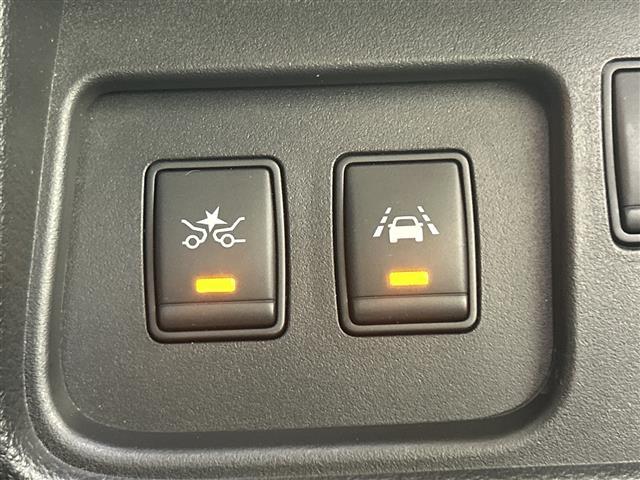 セレナ ハイウェイスターＳ－ＨＶアドバンスドセーフティパック　純正ナビ　全周囲カメラ　両側パワースライドドア　クルーズコントロール　スペアキー１本　純正フロアマット　コーナーセンサー　ＬＥＤヘッドライト　オートライト　レーンキープアシスト　純正１６インチＡＷ（6枚目）