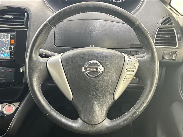 セレナ ハイウェイスターＳ－ＨＶアドバンスドセーフティパック　純正ナビ　全周囲カメラ　両側パワースライドドア　クルーズコントロール　スペアキー１本　純正フロアマット　コーナーセンサー　ＬＥＤヘッドライト　オートライト　レーンキープアシスト　純正１６インチＡＷ（10枚目）