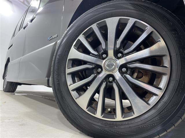 セレナ ハイウェイスターＳ－ＨＶアドバンスドセーフティパック　純正ナビ　全周囲カメラ　両側パワースライドドア　クルーズコントロール　スペアキー１本　純正フロアマット　コーナーセンサー　ＬＥＤヘッドライト　オートライト　レーンキープアシスト　純正１６インチＡＷ（40枚目）