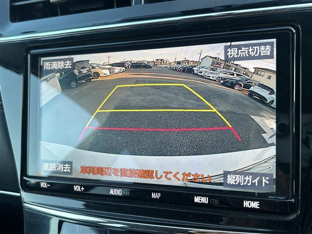 プリウスアルファ Ｓツーリングセレクション・ＧＲスポーツ　純正９インチＳＤナビ　バックカメラ　ＥＴＣ　ドラレコ　ＬＥＤヘッドライト　スマートキー　純正１８インチＡＷ　　ハーフレザーシート　フォグ＆リアフォグランプ　スペアキー　取扱説明書　専用大径マフラー（3枚目）