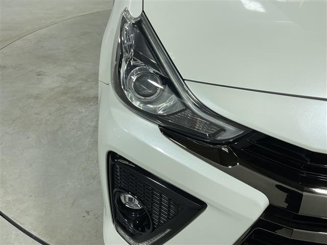 プリウスアルファ Ｓツーリングセレクション・ＧＲスポーツ　純正９インチＳＤナビ　バックカメラ　ＥＴＣ　ドラレコ　ＬＥＤヘッドライト　スマートキー　純正１８インチＡＷ　　ハーフレザーシート　フォグ＆リアフォグランプ　スペアキー　取扱説明書　専用大径マフラー（38枚目）