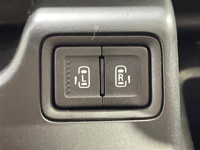 ソリオ ハイブリッドＭＺ　社外７インチＨＤＤナビ　両側パワースライドドア　ＬＥＤヘッドライト　スマートキー　純正１５インチＡＷ　アイドリングストップ　オートライト　電動格納ミラー　プッシュスタート　フロアマット　フォグランプ（3枚目）