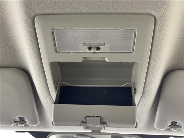 ソリオ ハイブリッドＭＺ　社外７インチＨＤＤナビ　両側パワースライドドア　ＬＥＤヘッドライト　スマートキー　純正１５インチＡＷ　アイドリングストップ　オートライト　電動格納ミラー　プッシュスタート　フロアマット　フォグランプ（7枚目）