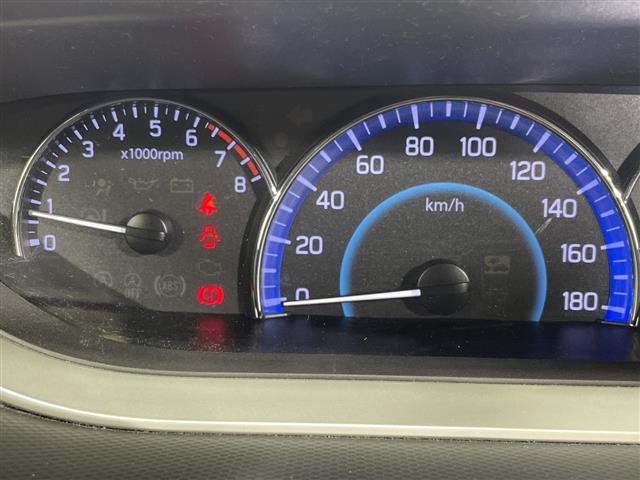 ソリオ ハイブリッドＭＺ　社外７インチＨＤＤナビ　両側パワースライドドア　ＬＥＤヘッドライト　スマートキー　純正１５インチＡＷ　アイドリングストップ　オートライト　電動格納ミラー　プッシュスタート　フロアマット　フォグランプ（10枚目）