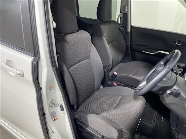 ソリオ ハイブリッドＭＺ　社外７インチＨＤＤナビ　両側パワースライドドア　ＬＥＤヘッドライト　スマートキー　純正１５インチＡＷ　アイドリングストップ　オートライト　電動格納ミラー　プッシュスタート　フロアマット　フォグランプ（22枚目）