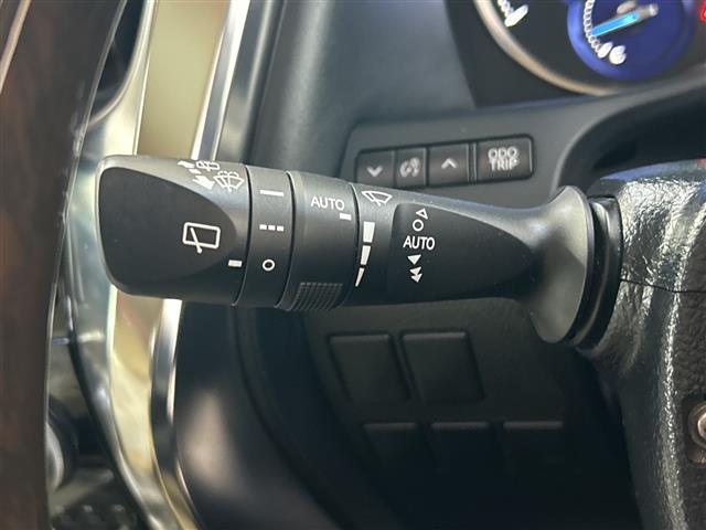 ヴェルファイアハイブリッド Ｖ　Ｌエディション　純正ＤＡ　ツインムーンルーフ　ドラレコ前後　トヨタセーフティセンス　追従クルコン　バックカメラ　ＥＴＣ　ＬＥＤ　両側パワースライドドア　ステアリングヒーター　スマートキー　フロアマット　シートヒーター（21枚目）