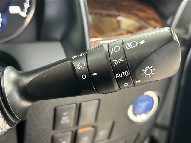 ヴェルファイアハイブリッド Ｖ　Ｌエディション　純正ＤＡ　ツインムーンルーフ　ドラレコ前後　トヨタセーフティセンス　追従クルコン　バックカメラ　ＥＴＣ　ＬＥＤ　両側パワースライドドア　ステアリングヒーター　スマートキー　フロアマット　シートヒーター（22枚目）